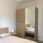Plavi&zuti Apartment *