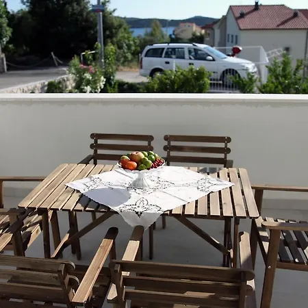 Plavi&zuti Apartment