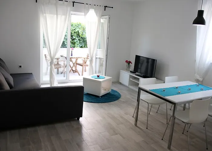 Apartman Plavi&zuti *
